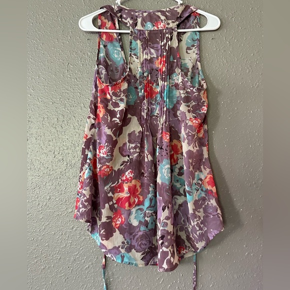 American Rag Sheer Tie Back Racer Back Purple Floral Print Blouse Size M - Picture 10 of 11